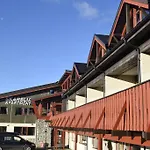 Skarslia * Skarsgård